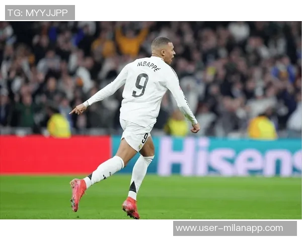 姆巴佩本场表现亮眼射门5次斩获1球过人成功率高达75获评79分