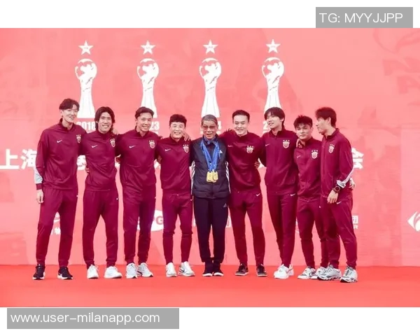 上海海港俱乐部代表赴西甲联盟考察青训并观赛交流