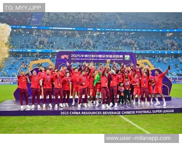 上海海港俱乐部代表赴西甲联盟考察青训并观赛交流