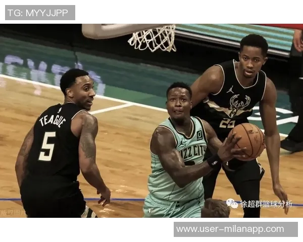 快船主场对阵黄蜂伦纳德脚踝伤势成比赛悬念 快船主场对阵黄蜂伦纳德脚踝伤势成比赛悬念